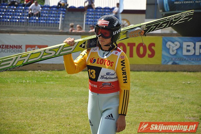 027 Ramona Straub